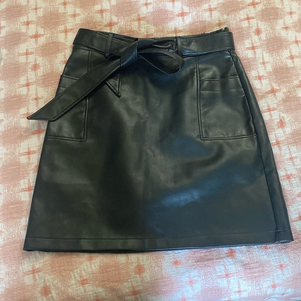 Bagatelle Black Tie Front A-Line Mini Skirt